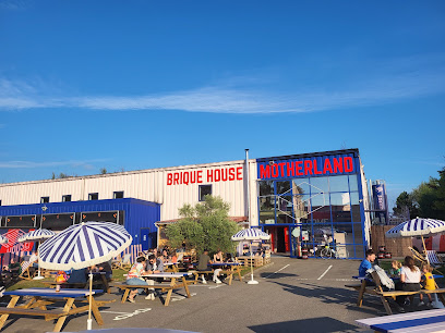 Pizza de Brique House - Motherland à Fretin