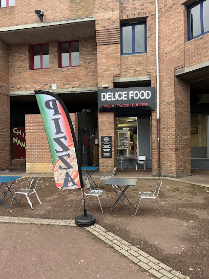 Pizza de Délice foods à Villeneuve-d'Ascq
