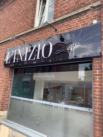 Pizza de L'inizio pizzeria à Wavrin