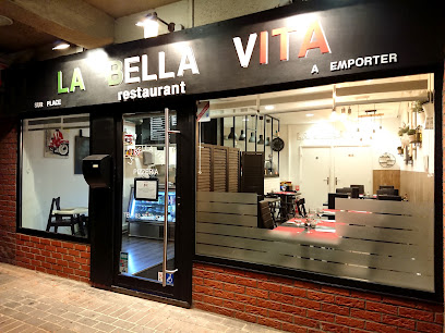 Pizza de La bella vita à Phalempin