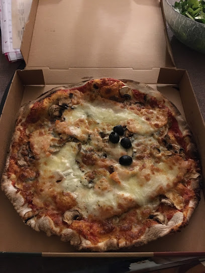 Pizza de pizza FREDO à Sainghin-en-Weppes